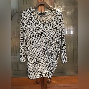 Karen Kane top